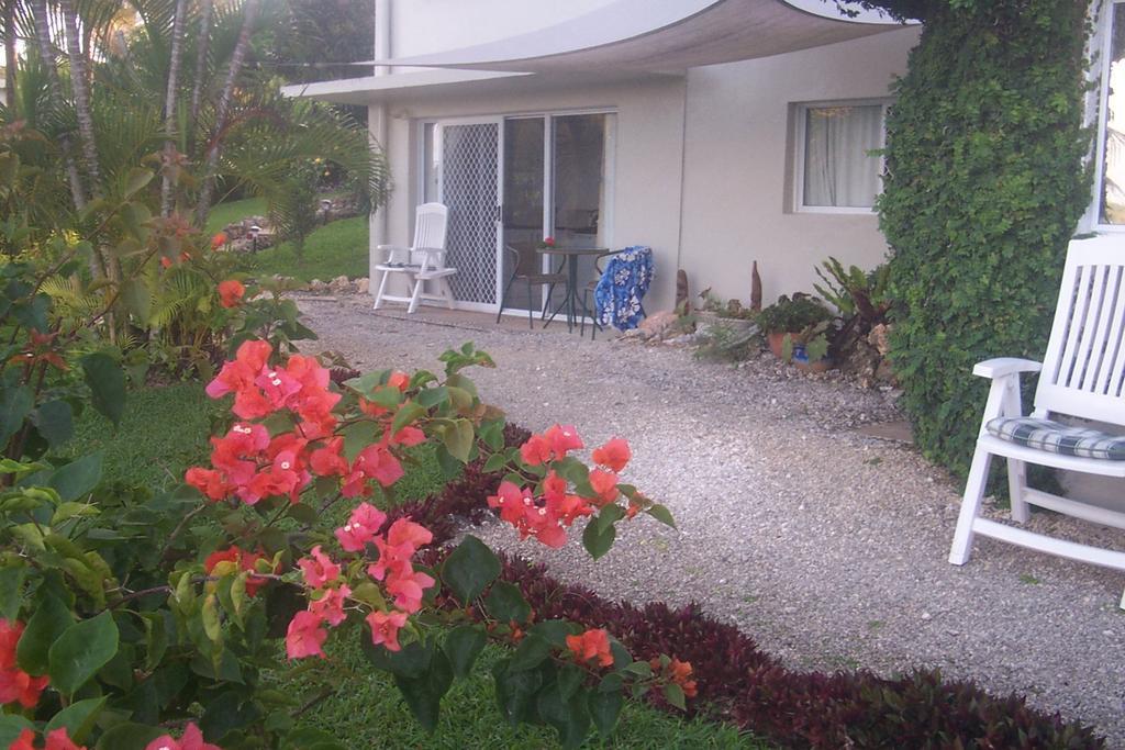 Seachange Lodge Port Vila Habitación foto