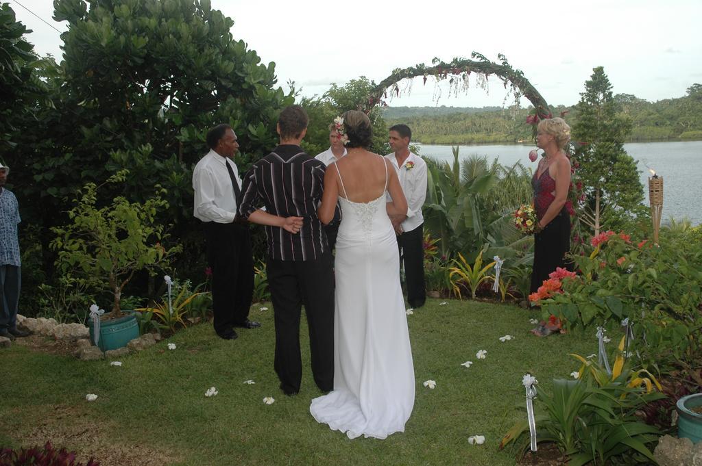 Seachange Lodge Port Vila Exterior foto