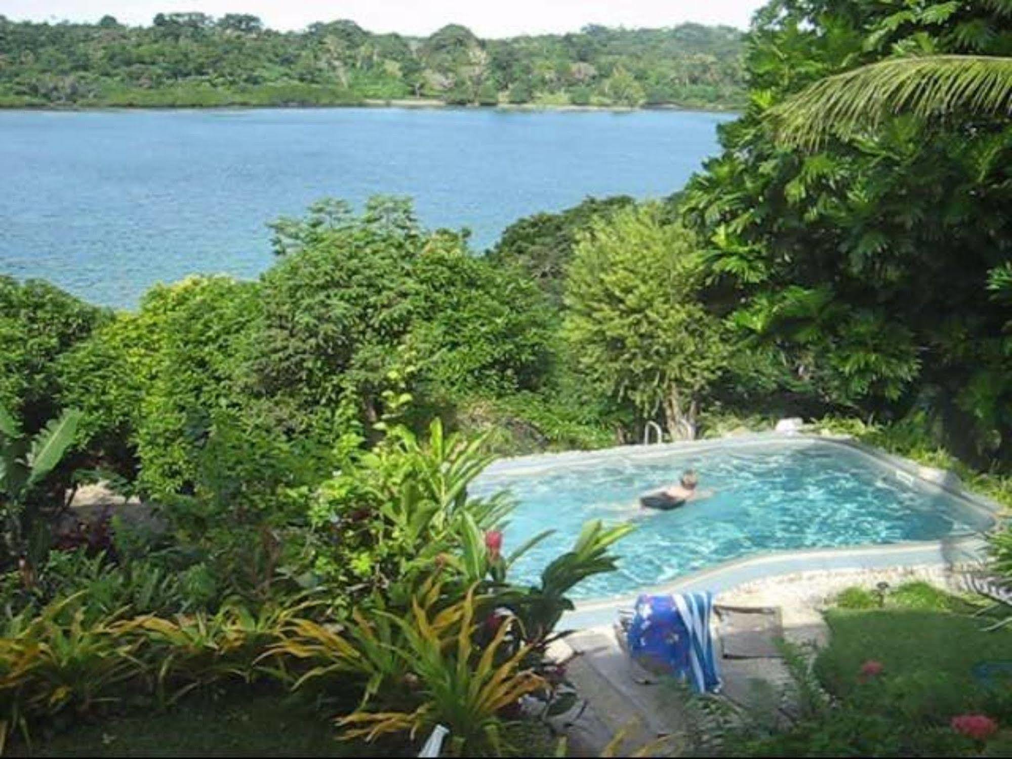 Seachange Lodge Port Vila Exterior foto